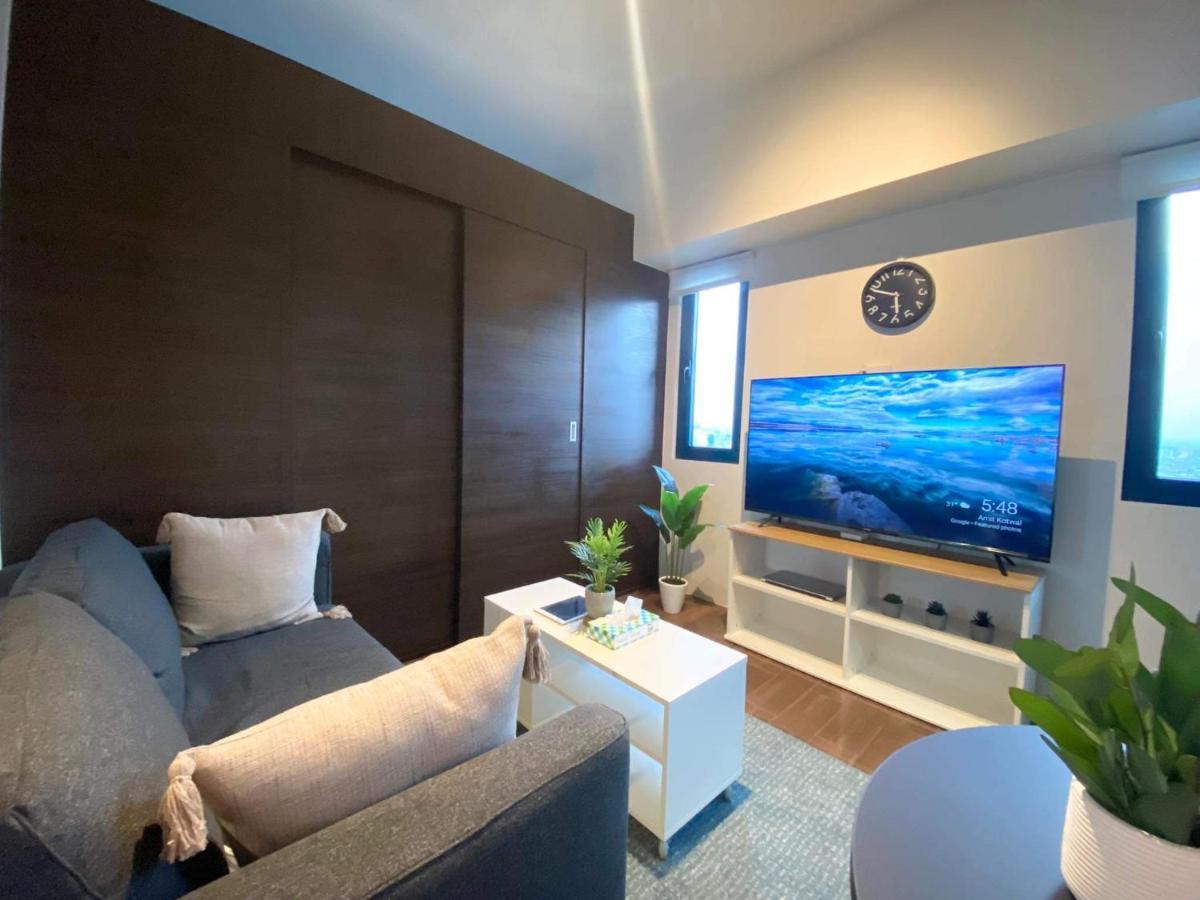 Air Residences Makati - Fully Furnished Condo With Skyline Views! Μανίλα Εξωτερικό φωτογραφία