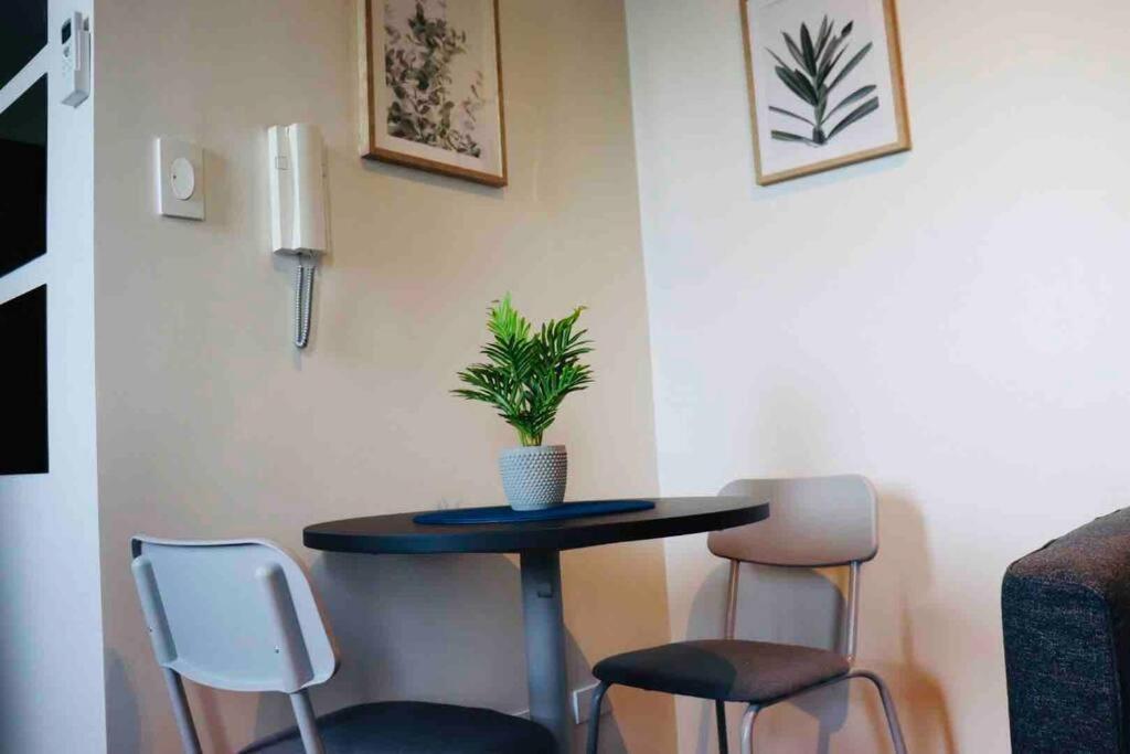 Air Residences Makati - Fully Furnished Condo With Skyline Views! Μανίλα Εξωτερικό φωτογραφία